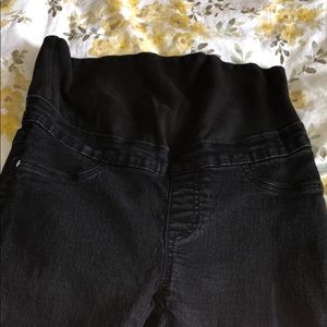 Maternity jeans